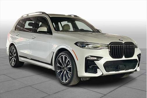 2022 BMW X7 M50i