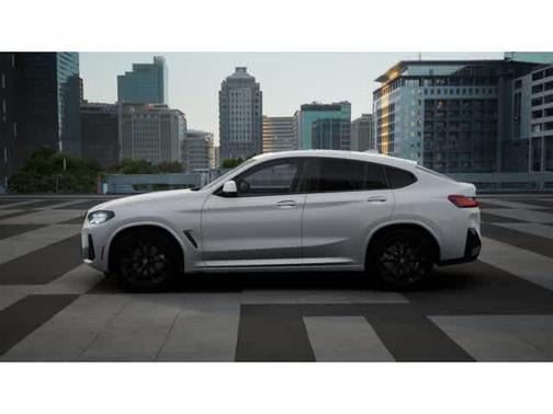 2025 BMW X4 xDrive30i