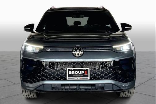 2025 Volkswagen Tiguan 2.0T SE R-Line Black 4MOTION