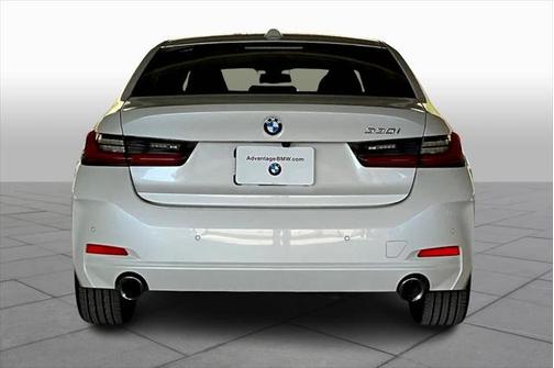 2024 BMW 330 i