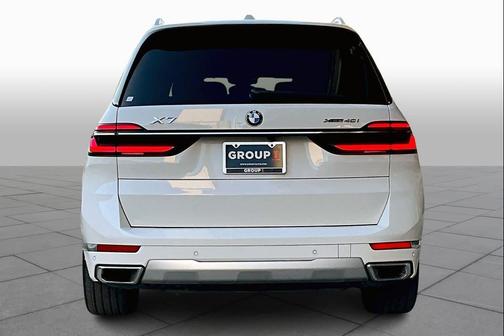 2023 BMW X7 xDrive40i