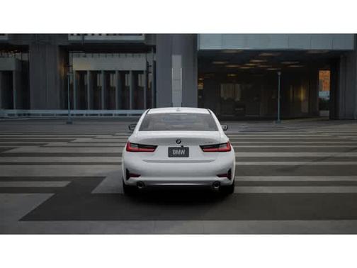 2025 BMW 330 i
