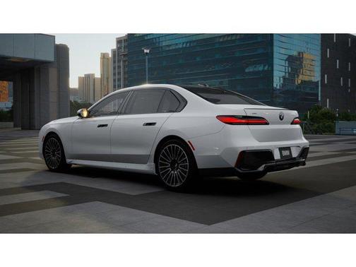 2026 BMW 760 xDrive
