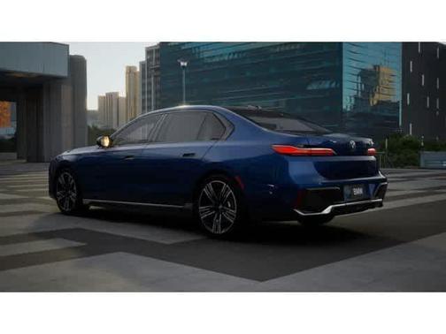 Tanzanite Blue II Metallic 2026 BMW 740 740i