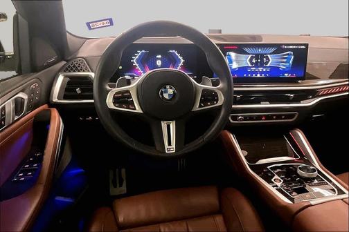 Mineral White Metallic 2024 BMW X6 M60i