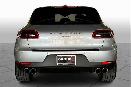 2018 Porsche Macan Sport Edition