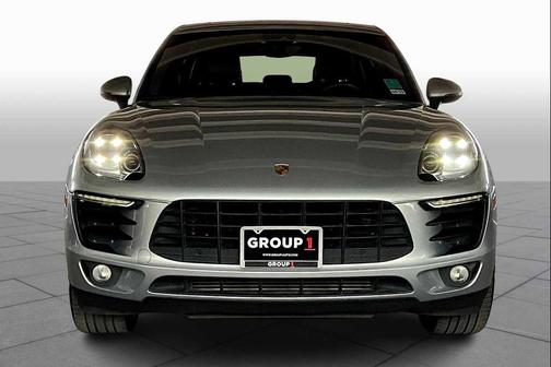 2018 Porsche Macan Sport Edition