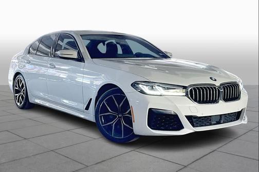 2022 BMW 540 i