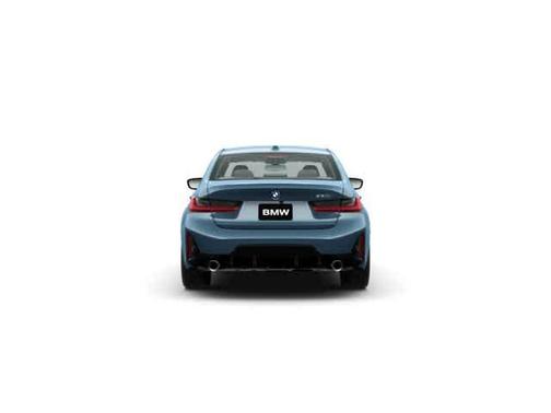 2025 BMW 330 i