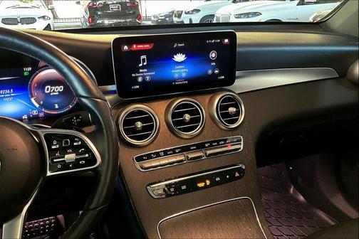 2021 Mercedes-Benz GLC 300 4MATIC