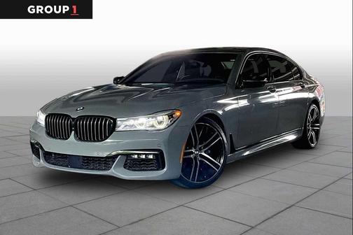 Arctic Gray Metallic 2018 BMW 750 I