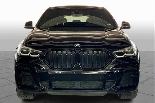 2023 BMW X6 M50i