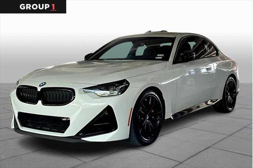 2023 BMW M240 i