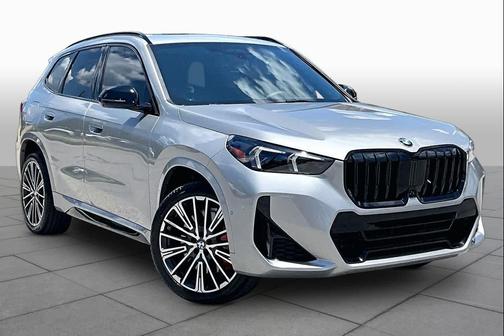 Space Silver Metallic 2026 BMW X1 xDrive28i