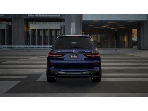 Tanzanite Blue II Metallic 2026 BMW X7 xDrive40i