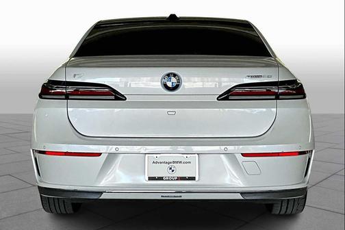 2024 BMW i7 eDrive50
