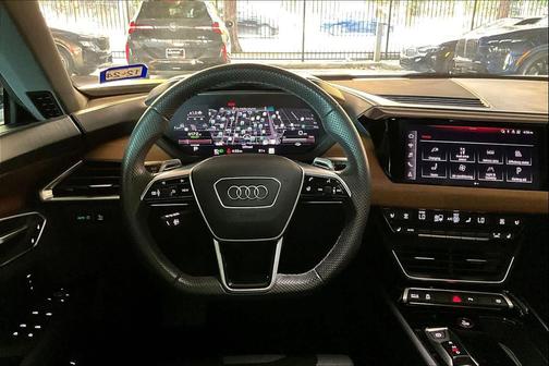 2023 Audi e-tron GT Premium Plus quattro