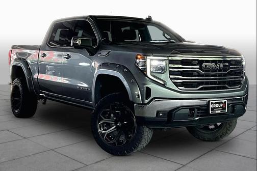Sterling Metallic 2023 GMC Sierra 1500 SLT