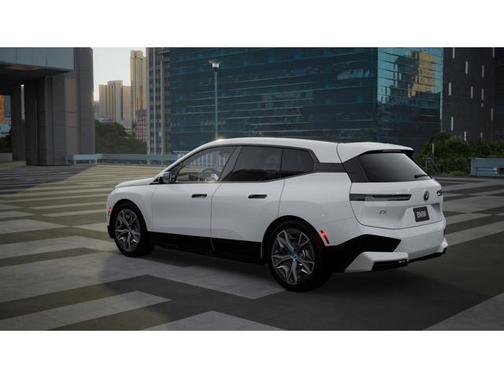 2025 BMW iX xDrive50