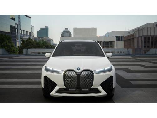 2025 BMW iX xDrive50