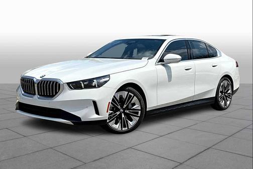 2025 BMW 530 i