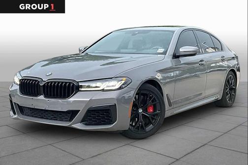 Bernina Grey Amber Effect Metallic 2021 BMW 540 540i