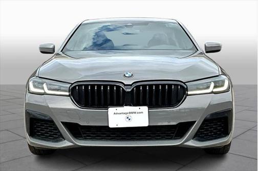 Bernina Grey Amber Effect Metallic 2021 BMW 540 540i
