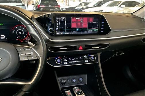 2022 Hyundai SONATA Limited