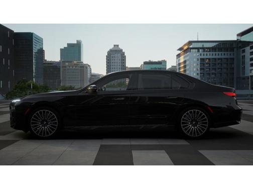 2026 BMW 740 i