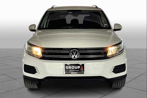 2017 Volkswagen Tiguan Limited 2.0T