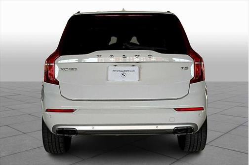 2020 Volvo XC90 T5 Momentum