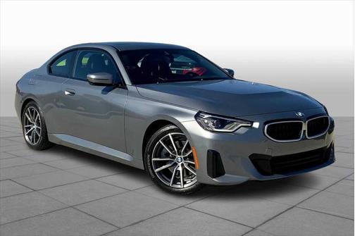 2025 BMW 230 i