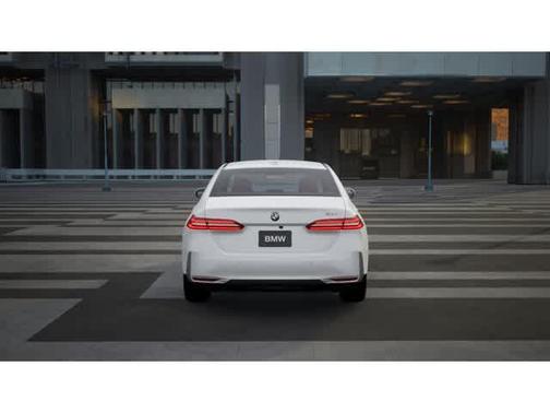 2026 BMW 530 530i
