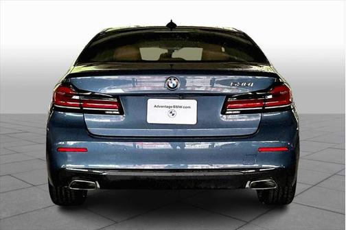 2023 BMW 530 i