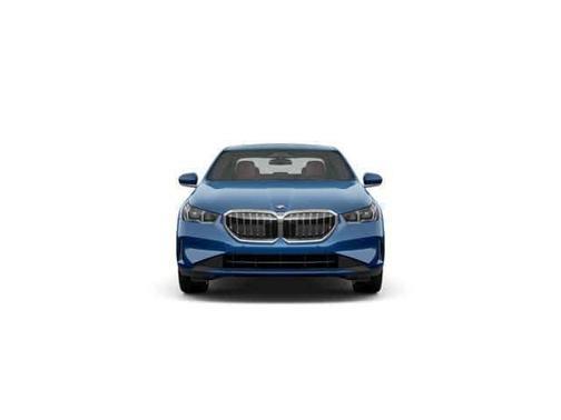 2025 BMW 530 i