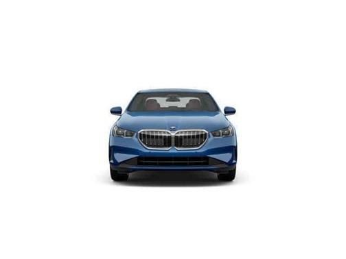 2025 BMW 530 i