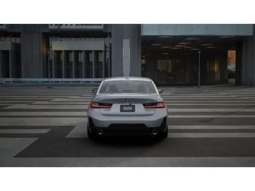Brooklyn Grey Metallic 2026 BMW 330 330i