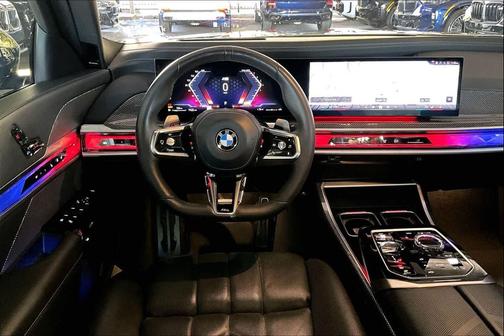 2023 BMW 740 i