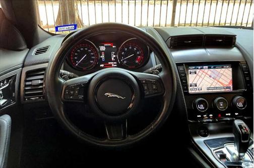 2015 Jaguar F-TYPE V6