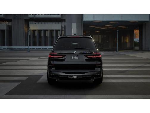 2026 BMW X7 M60i