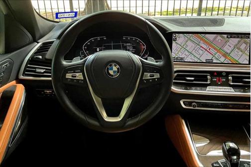 2022 BMW X6 xDrive40i
