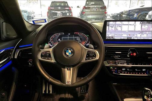 2021 BMW 530 530i