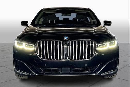 2021 BMW 750 i xDrive