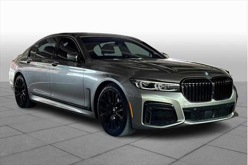 2021 BMW 740 740i
