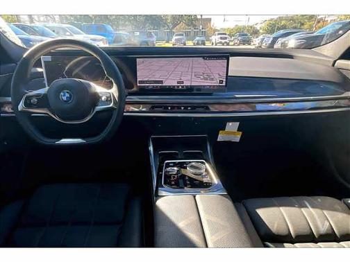 2025 BMW i7 xDrive60