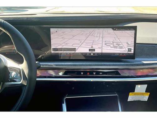 2025 BMW i7 xDrive60