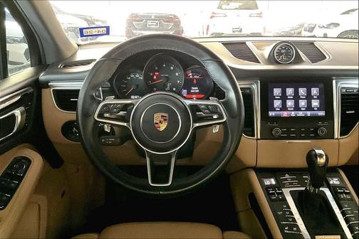 2018 Porsche Macan Sport Edition