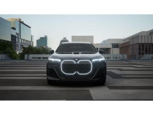 2026 BMW 740 740i