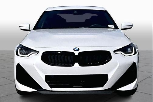 Mineral White Metallic 2025 BMW 230 230i