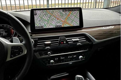 2022 BMW 540 i